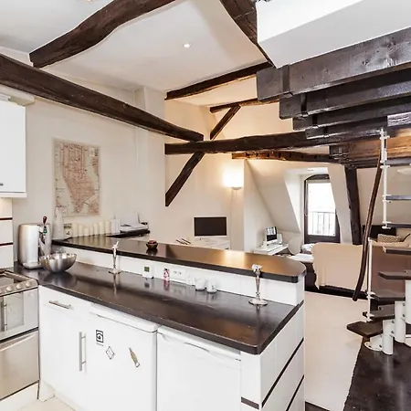 Apartment 37m With View On Paris! Paris