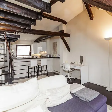 37m With View On Paris!