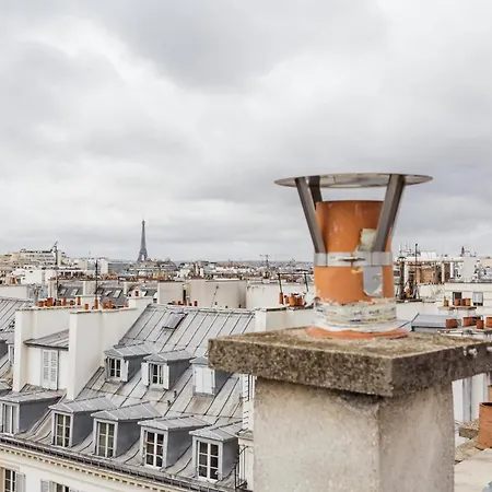 Apartment 37m With View On Paris! Paris