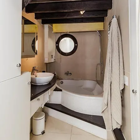 37m With View On Paris! * Paris